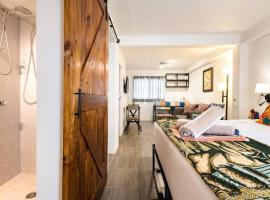 ZonaZ Boutique Hotel，位于巴亚尔塔港的酒店