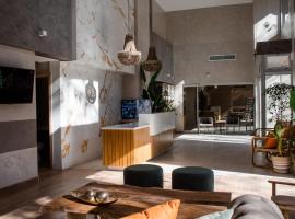 Gran Hotel Dakar，位于门多萨Mendoza City Centre的酒店