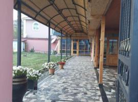 Azi Motel，位于库萨雷的酒店